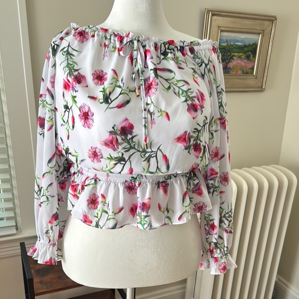 INC International Concepts White Cream Ruffled Crop Blouse